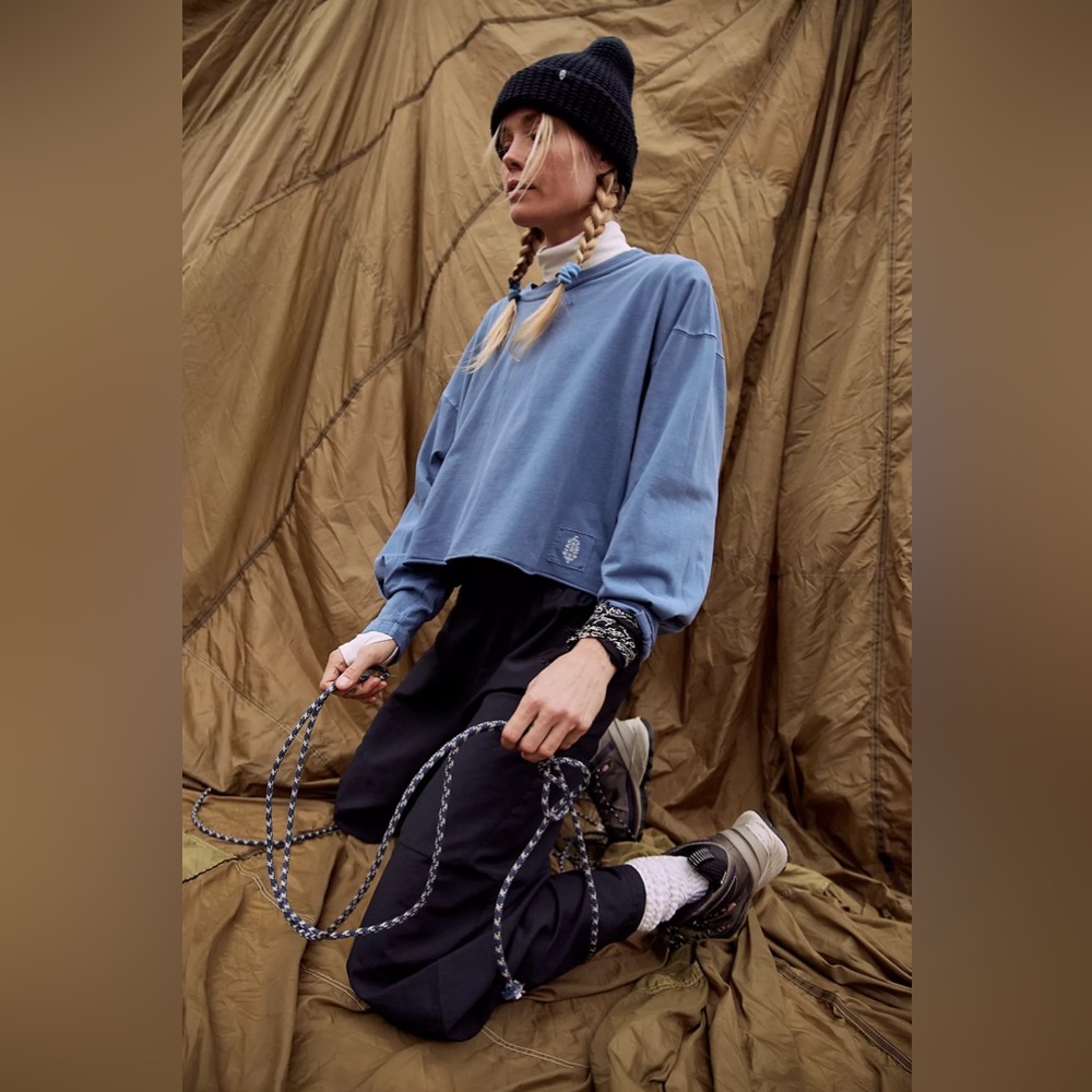 NEW FP MOVEMENT Inspire Layer in Misty blue New free people - Picture 2 of 4